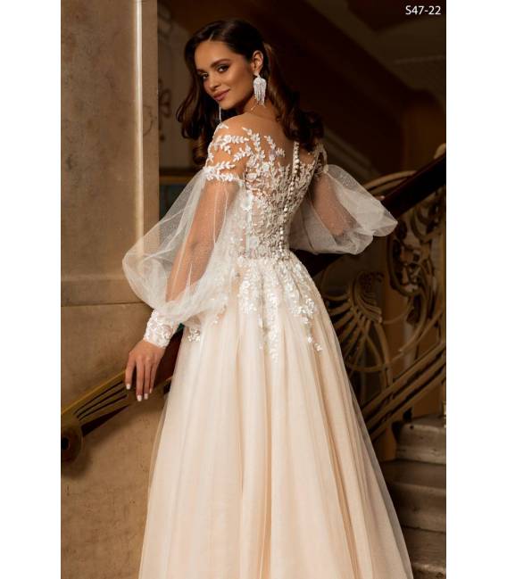 Wedding Dress S4722