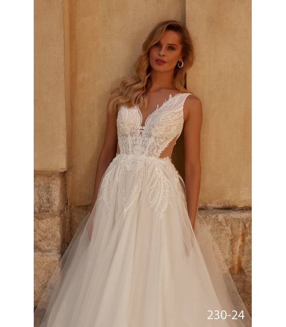 Wedding Dress 23024