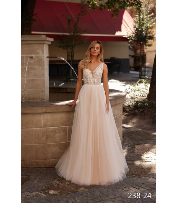 Wedding Dress 23824