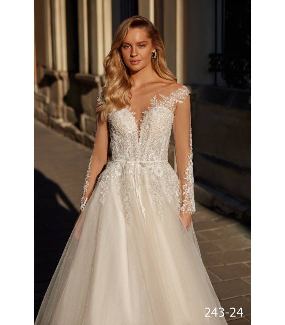 Wedding Dress 24324