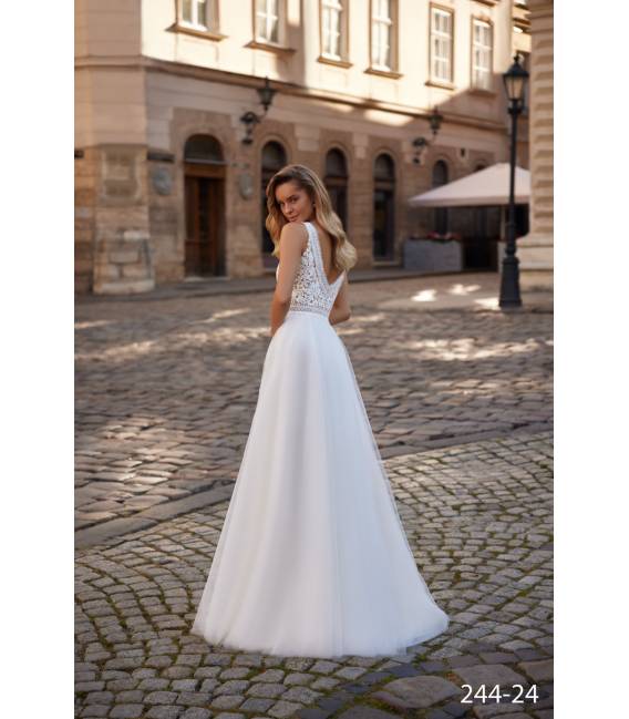 Wedding Dress 24424