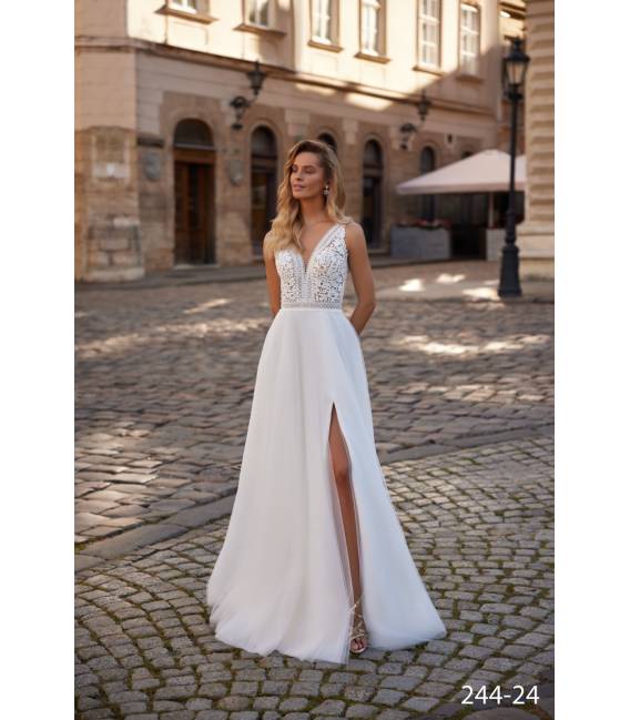 Wedding Dress 24424