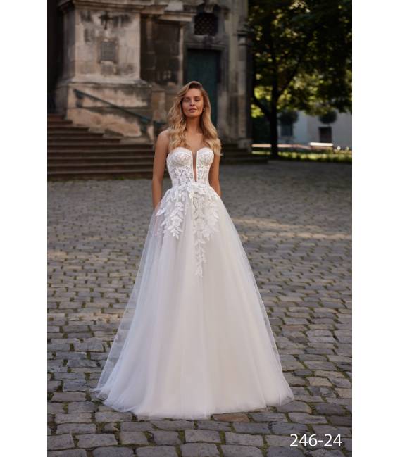 Wedding Dress 24624