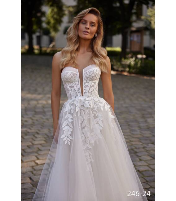 Brautkleid 24624