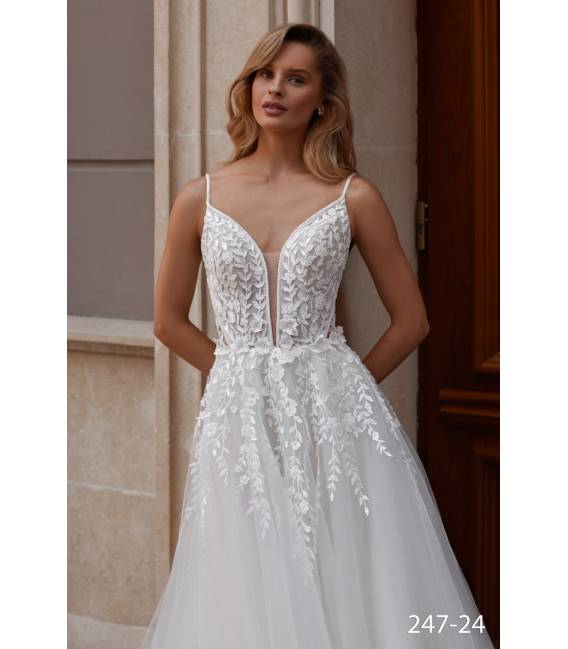 Wedding Dress 24724