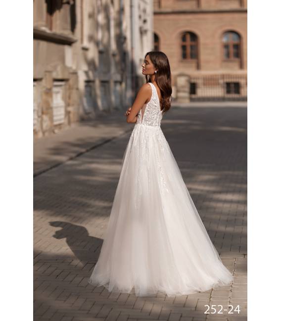 Wedding Dress 25224