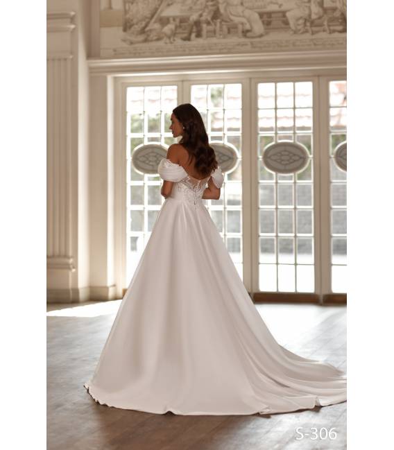 Brautkleid S306